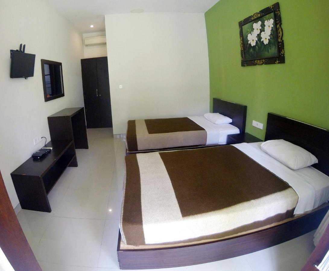 Mascot Hotel Senggigi Exterior foto